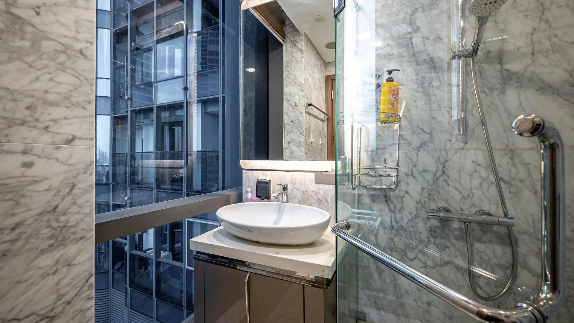 Landmark 81 President Suite - Vinhome Central Park ホーチミン市