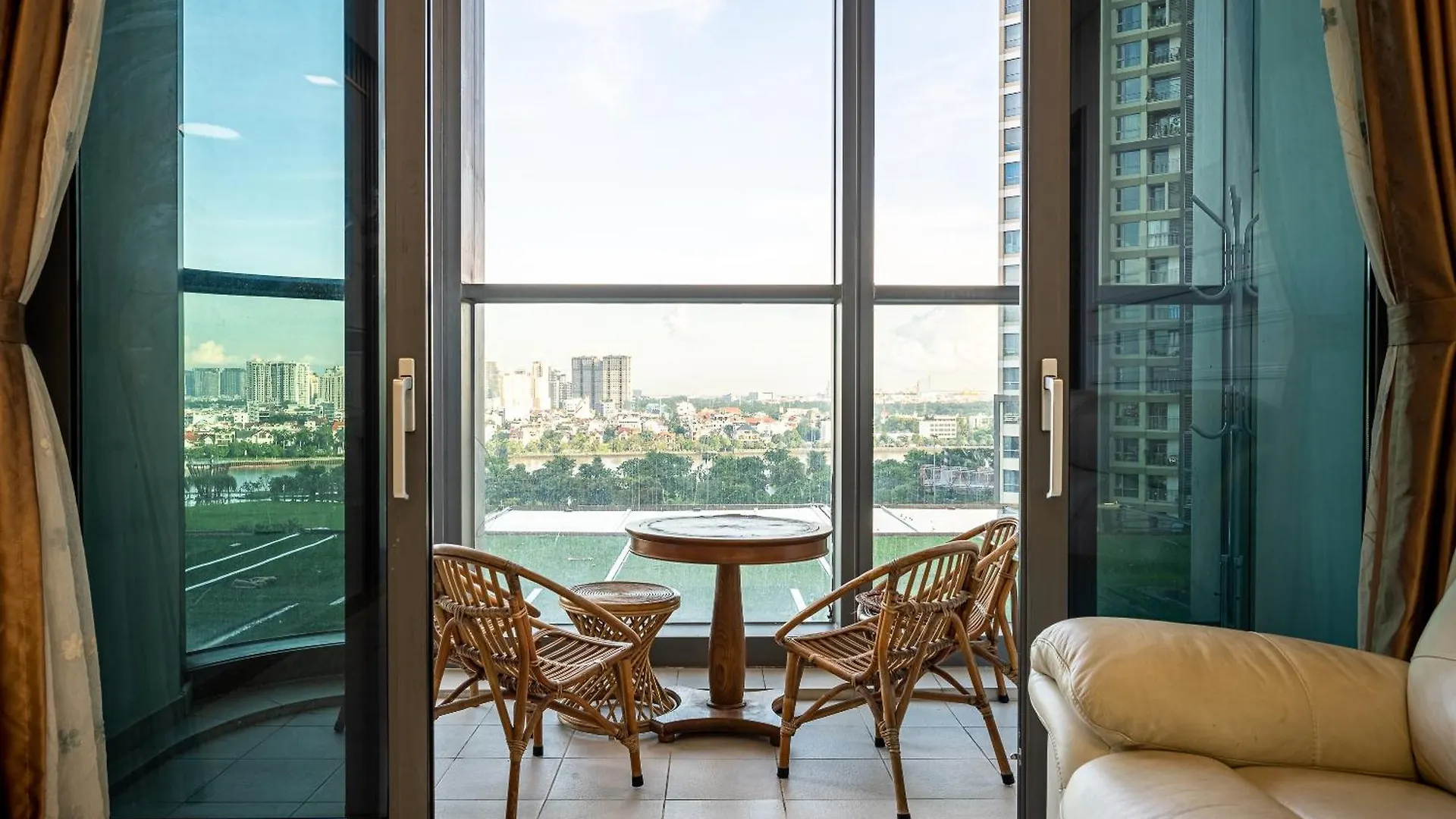 Landmark 81 President Suite - Vinhome Central Park ホーチミン市