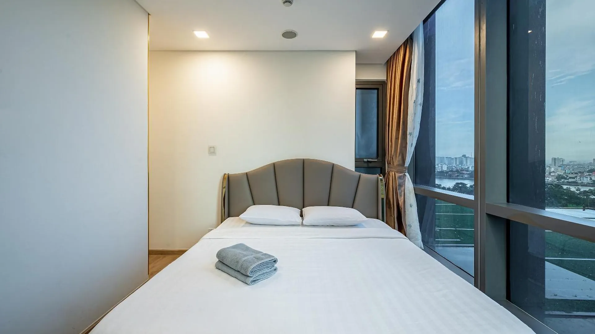 アパート Landmark 81 President Suite - Vinhome Central Park ホーチミン市